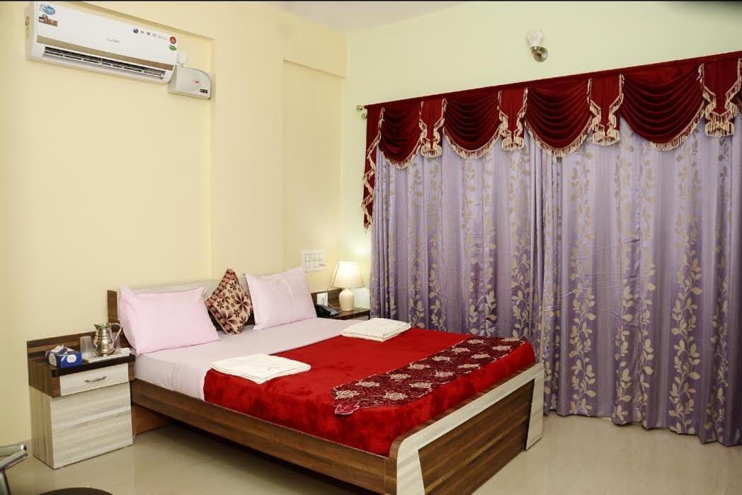 Sai Skanda Hotell Subrahmanya Exteriör bild
