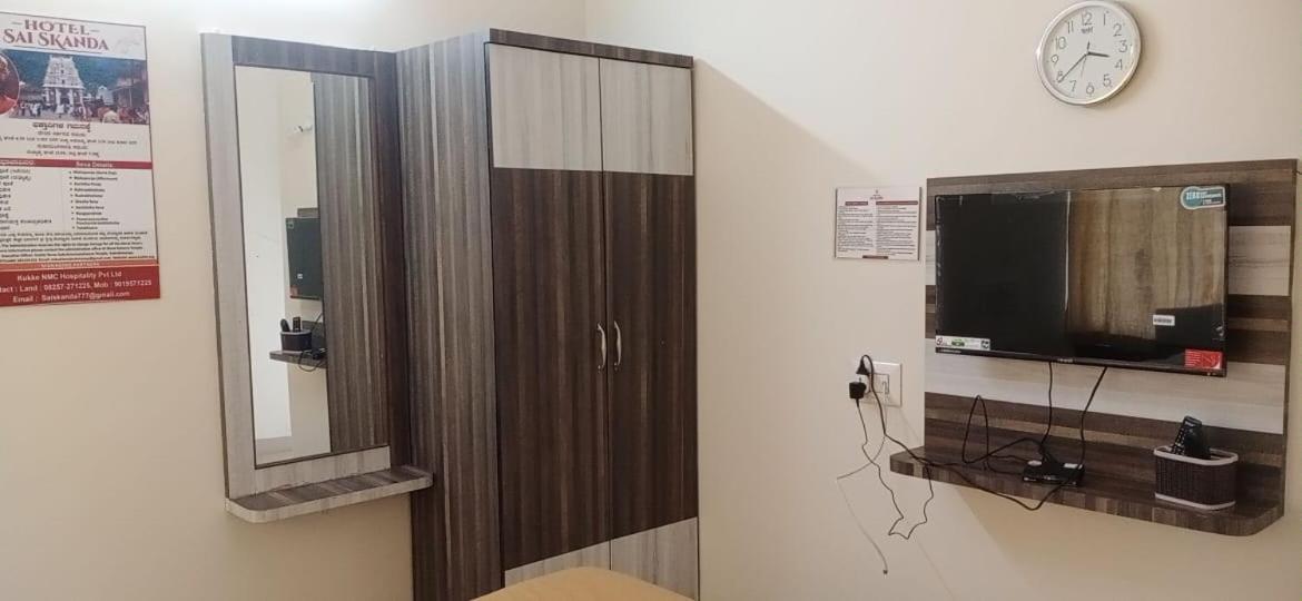 Sai Skanda Hotell Subrahmanya Exteriör bild